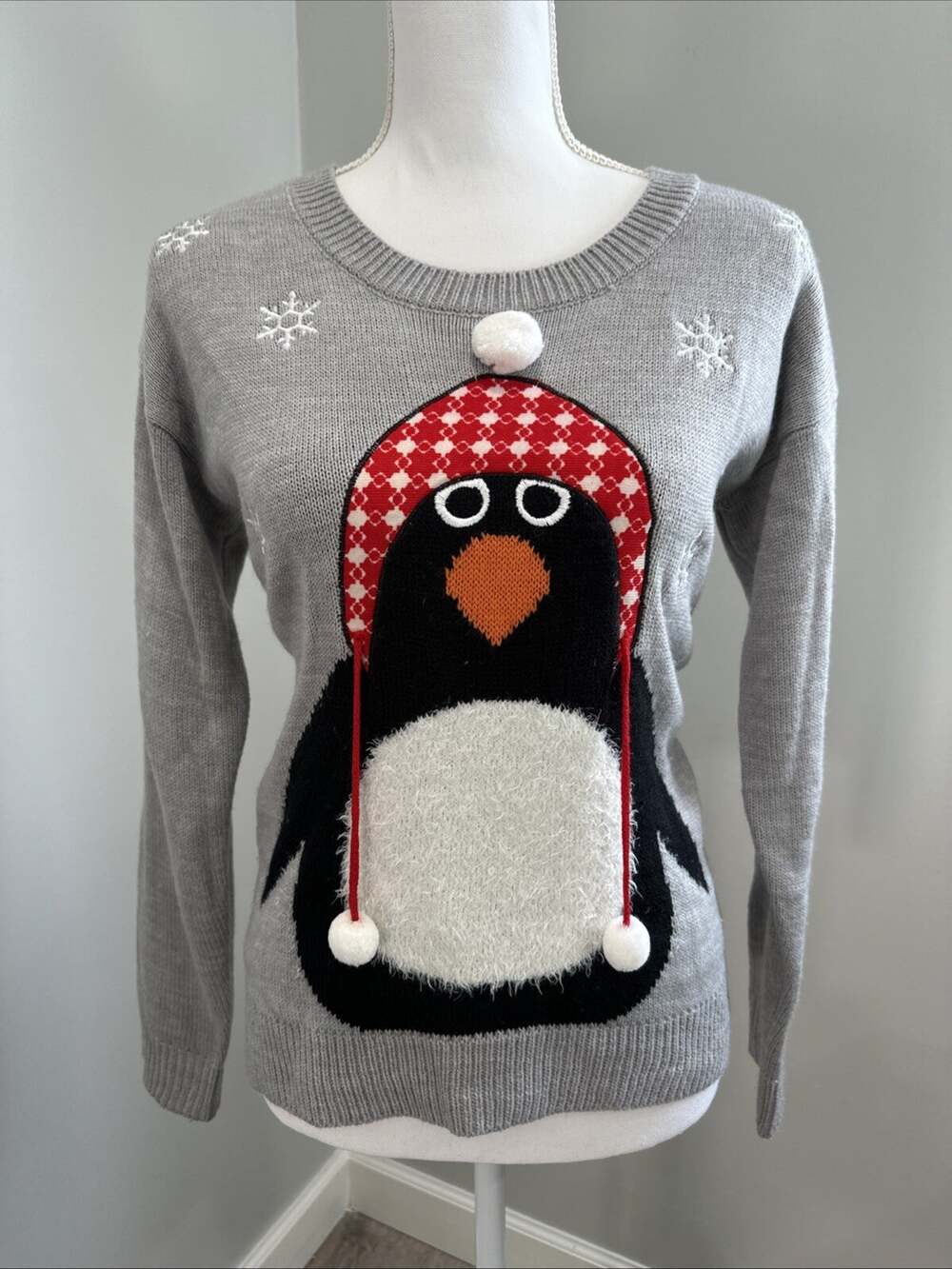 No Boundaries Crewneck Knit Penguin Ugly Sweater Pullover Gray Womens Small